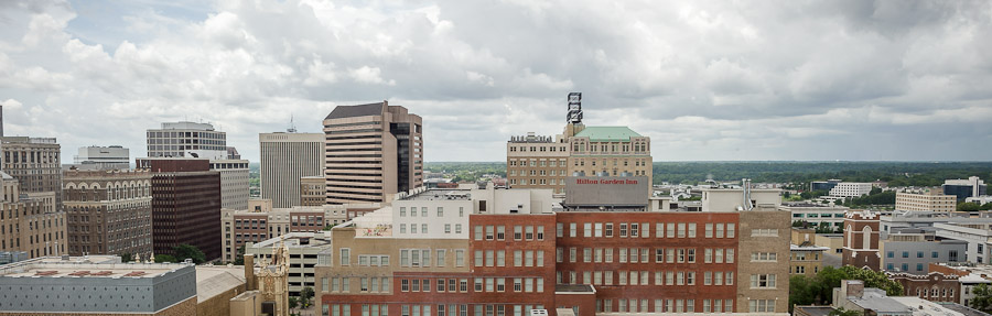 Jen-Iain-Downtown-Richmond-Virginia-Wedding-St-Patricks-John-Marshall-01 Downtown Richmond Virginia