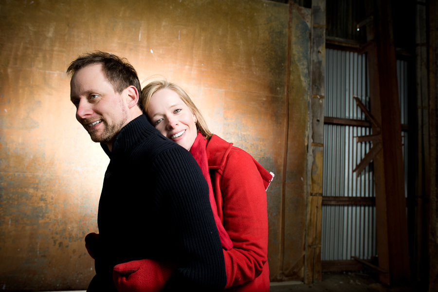 strobist engagement photos