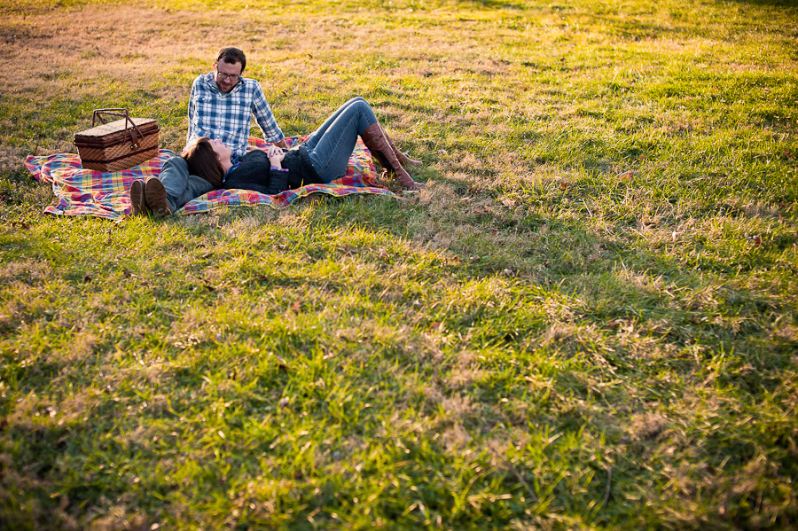 Hip-Bloomington-Engagement-Photography-1 Relaxed outdoor Indiana engagement photo