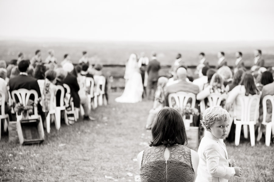 Bluemont-Vineyard-Wedding-Photography-Katie-Doug-07 funny ceremony moment at Bluemont Vineyard wedding