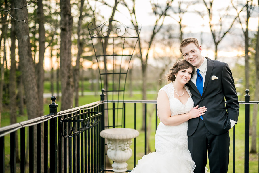 Indianapolis-Landmarks-Center-Wedding-Oak-Hill-Mansion-Hannah-Nathan-13